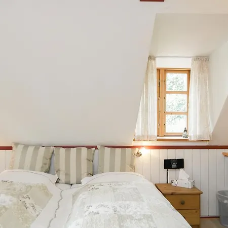 Naboløs Bed'n Kitchen - Nyborg * Bovense