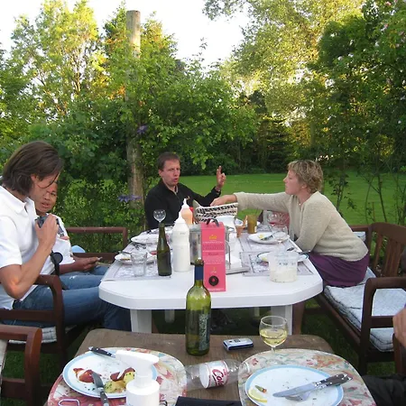 Nabolos Rooms, Near Munkebo, Kerteminde And Nyborg Couette-café *