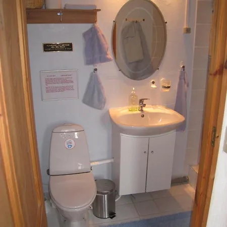 Nabolos Rooms, Near Munkebo, Kerteminde And Nyborg Bovense